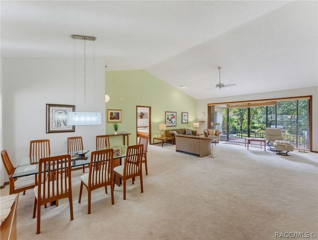 2961 W Plantation Pines Court, Lecanto, FL 34461