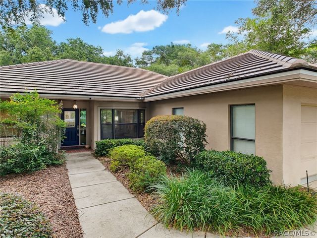 2961 W Plantation Pines Court, Lecanto, FL 34461