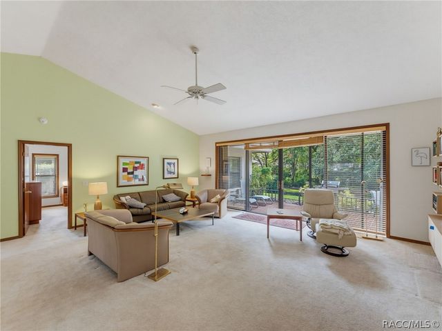 2961 W Plantation Pines Court, Lecanto, FL 34461