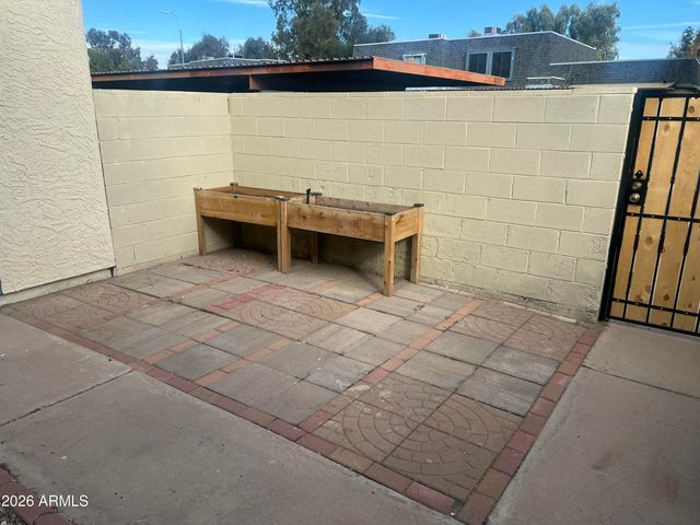 8030 N 32ND Lane, Phoenix, AZ 85051