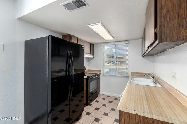 8030 N 32ND Lane, Phoenix, AZ 85051