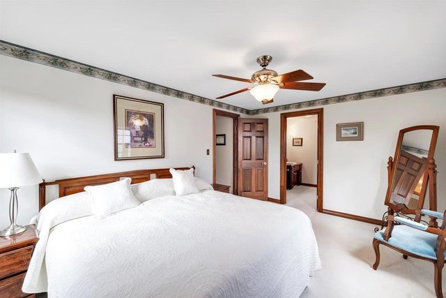 504 SOMERSET DRIVE, Green Bay, WI 54301