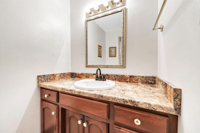 504 SOMERSET DRIVE, Green Bay, WI 54301