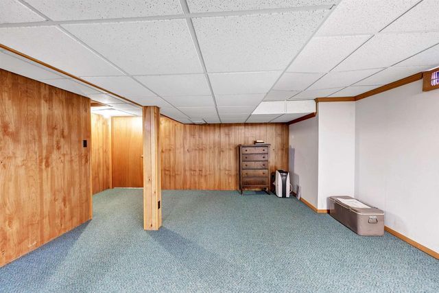 504 SOMERSET DRIVE, Green Bay, WI 54301