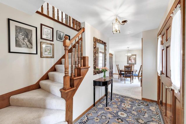 504 SOMERSET DRIVE, Green Bay, WI 54301