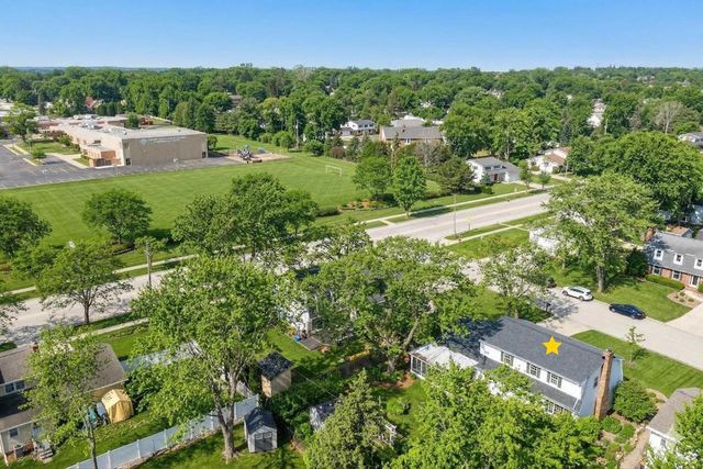 504 SOMERSET DRIVE, Green Bay, WI 54301