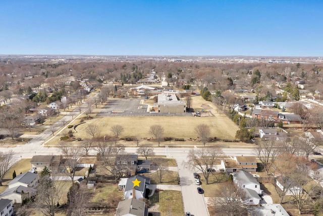 504 SOMERSET DRIVE, Green Bay, WI 54301