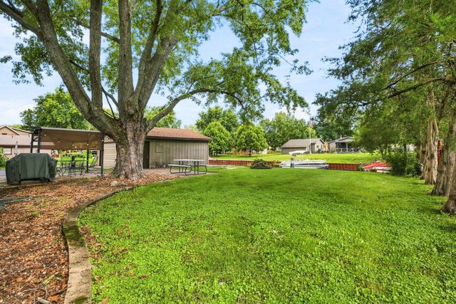 8726 E Mallard Lane, Wilmington, IL 60481