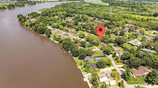 8726 E Mallard Lane, Wilmington, IL 60481