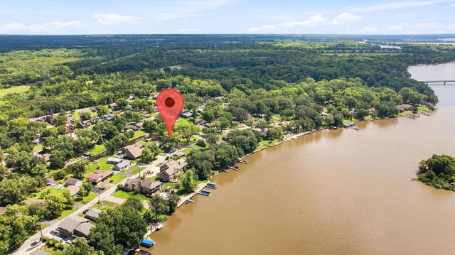 8726 E Mallard Lane, Wilmington, IL 60481