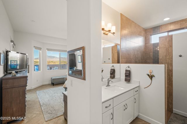 13585 S Rockhouse Canyon Trail, Vail, AZ 85641