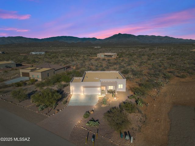 13585 S Rockhouse Canyon Trail, Vail, AZ 85641