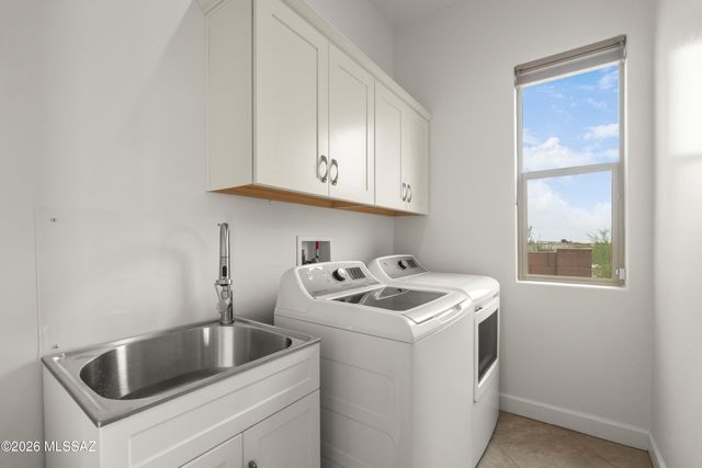 13585 S Rockhouse Canyon Trail, Vail, AZ 85641
