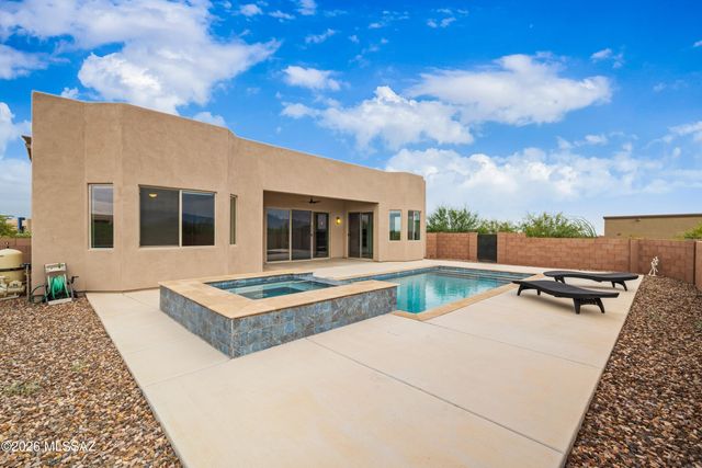 13585 S Rockhouse Canyon Trail, Vail, AZ 85641