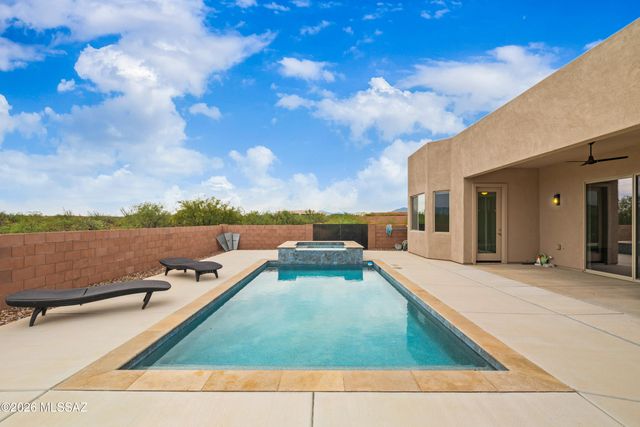 13585 S Rockhouse Canyon Trail, Vail, AZ 85641
