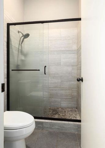 1154 Palo Alto Avenue, Clovis, CA 93612