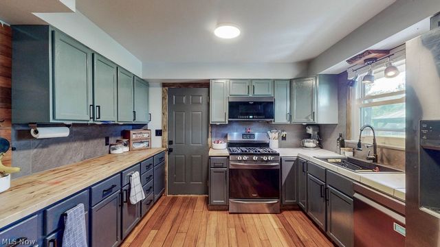 1350 W Vine Street, Alliance, OH 44601