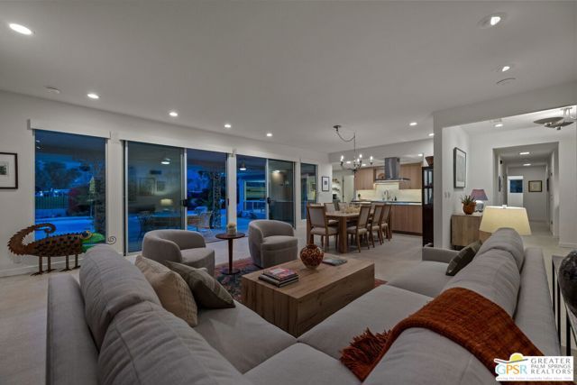 2367 S Yosemite Drive, Palm Springs, CA 92264