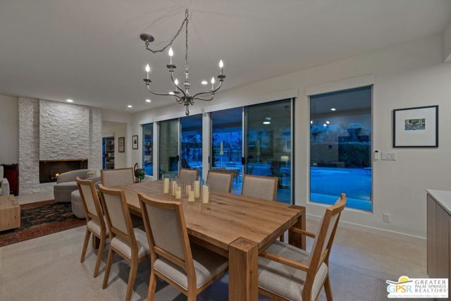 2367 S Yosemite Drive, Palm Springs, CA 92264