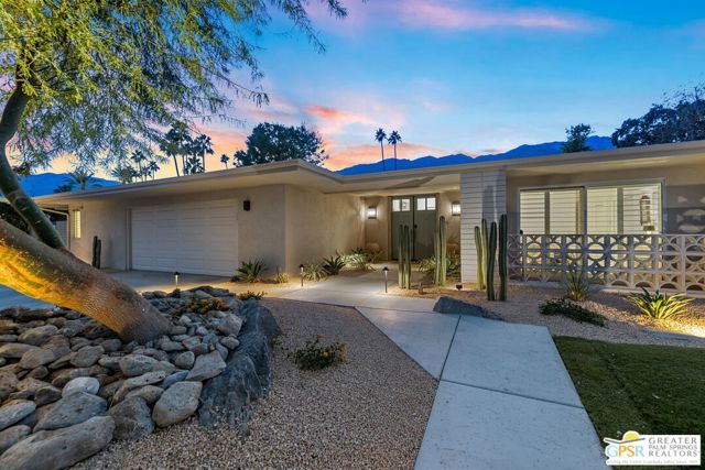2367 S Yosemite Drive, Palm Springs, CA 92264