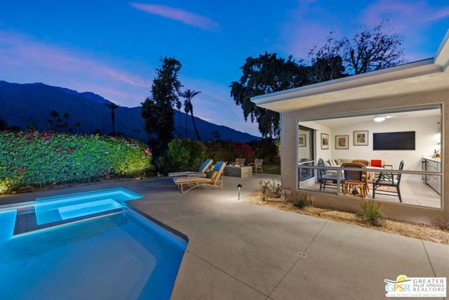 2367 S Yosemite Drive, Palm Springs, CA 92264