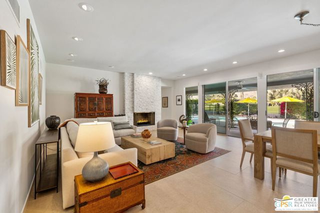 2367 S Yosemite Drive, Palm Springs, CA 92264