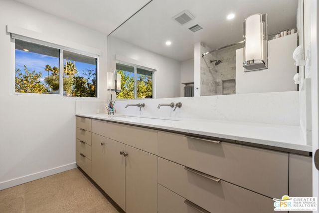 2367 S Yosemite Drive, Palm Springs, CA 92264