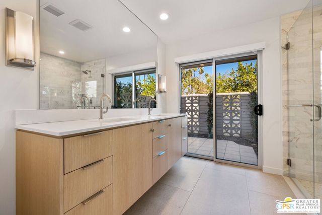 2367 S Yosemite Drive, Palm Springs, CA 92264