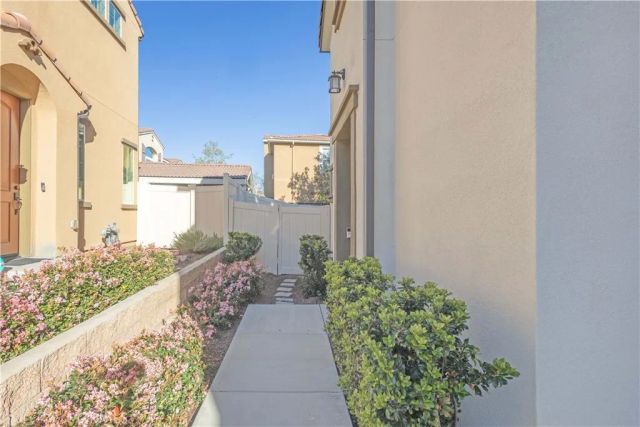 35852 Neala, Murrieta, CA 92562