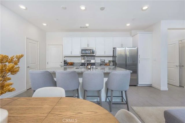 35852 Neala, Murrieta, CA 92562