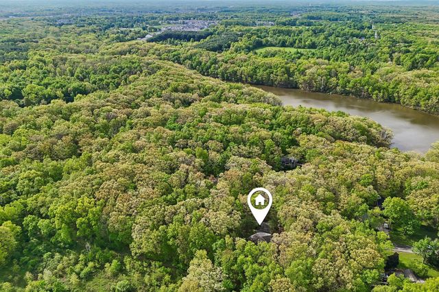 8080 Manitou Drive, Westerville, OH 43081