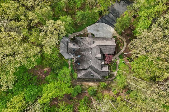 8080 Manitou Drive, Westerville, OH 43081