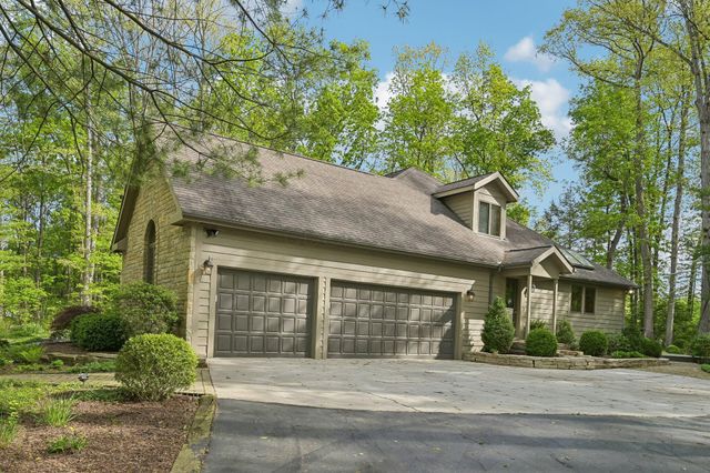 8080 Manitou Drive, Westerville, OH 43081