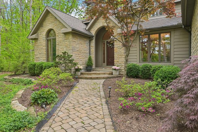 8080 Manitou Drive, Westerville, OH 43081