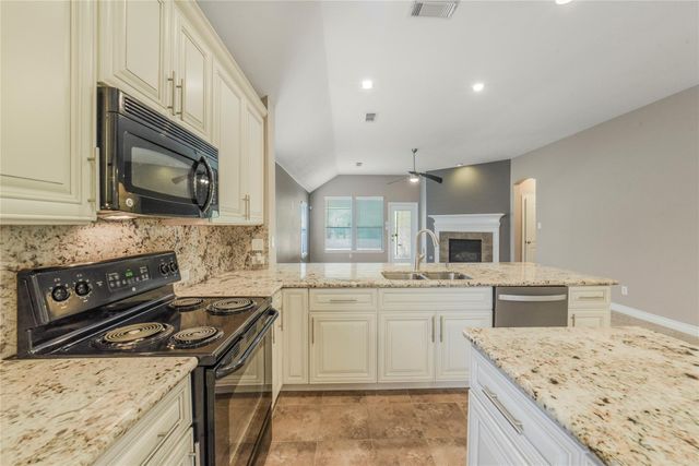 13715 Cypresswood Crossing Boulevard, Houston, TX 77070