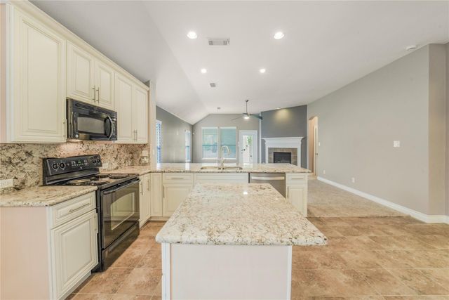 13715 Cypresswood Crossing Boulevard, Houston, TX 77070