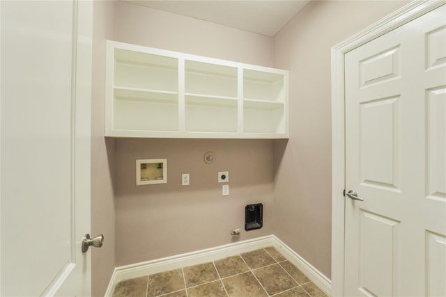 13715 Cypresswood Crossing Boulevard, Houston, TX 77070