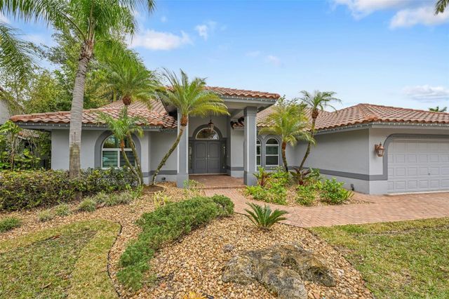 4911 NW 103rd Avenue, Coral Springs, FL 33076