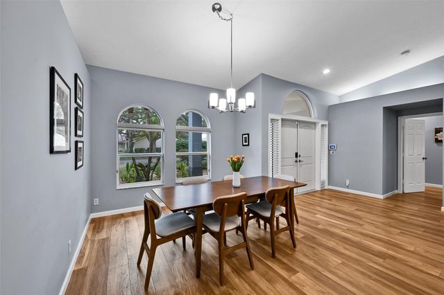 4911 NW 103rd Avenue, Coral Springs, FL 33076