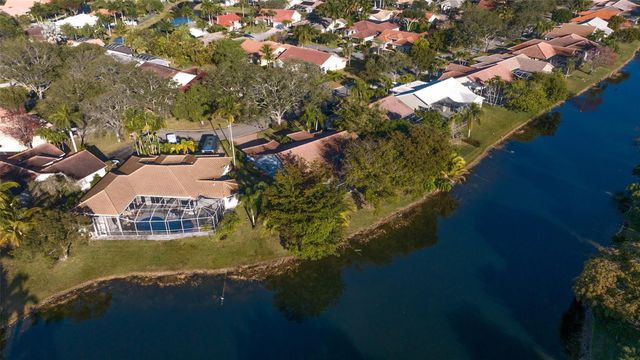 4911 NW 103rd Avenue, Coral Springs, FL 33076