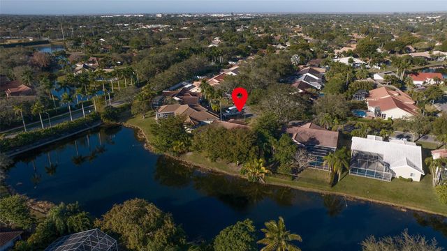 4911 NW 103rd Avenue, Coral Springs, FL 33076