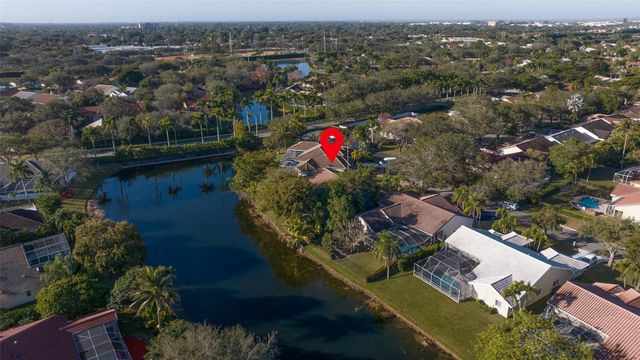 4911 NW 103rd Avenue, Coral Springs, FL 33076