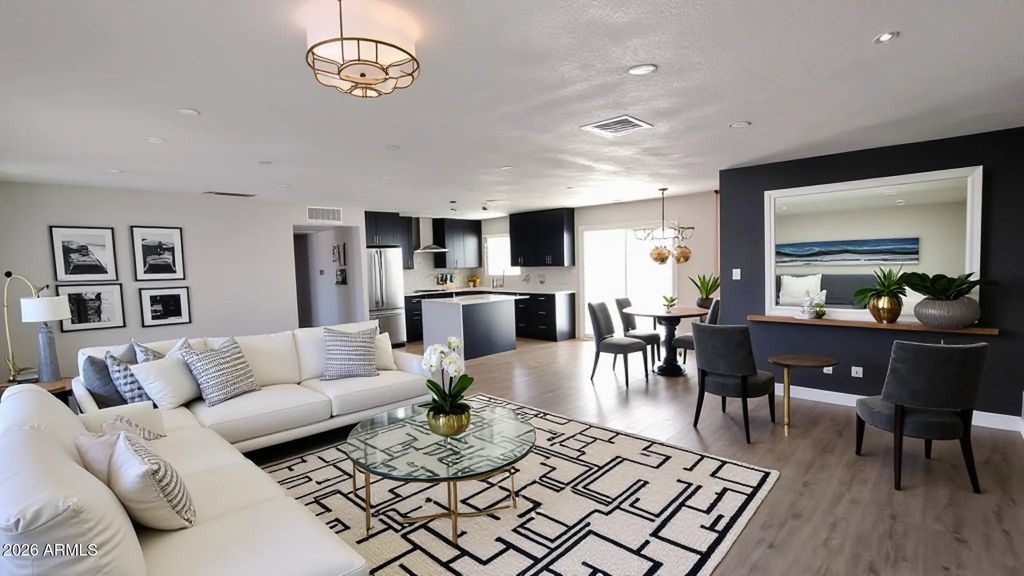 313 E FILLMORE Street, Tempe, AZ 85288 — photo 2