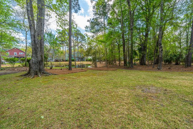 1883 Hall Point Road, Mount Pleasant, SC 29466