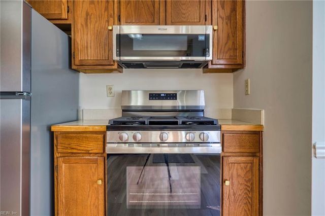 5617 Seven Pines WAY, Virginia Beach, VA 23464