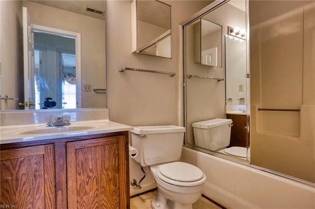 5617 Seven Pines WAY, Virginia Beach, VA 23464