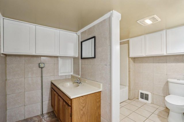 4813 16th AVENUE, Kenosha, WI 53140