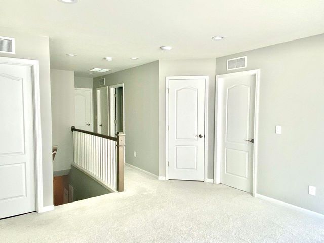 2835 Dillon Drive, Ann Arbor, MI 48105