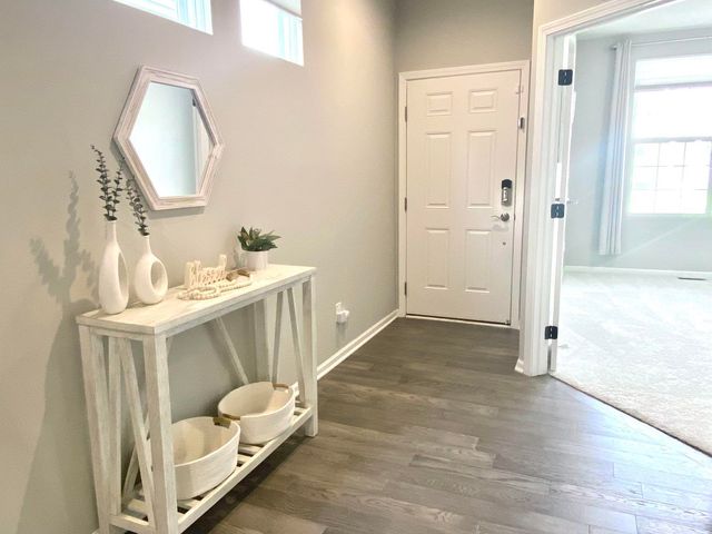 2835 Dillon Drive, Ann Arbor, MI 48105