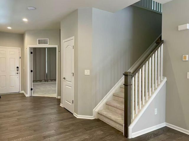 2835 Dillon Drive, Ann Arbor, MI 48105